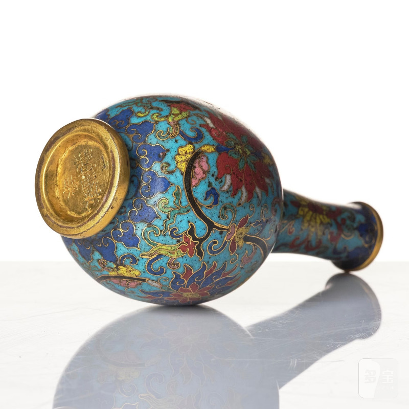 A small cloisonné 'lotus' bottle vase, - 图6